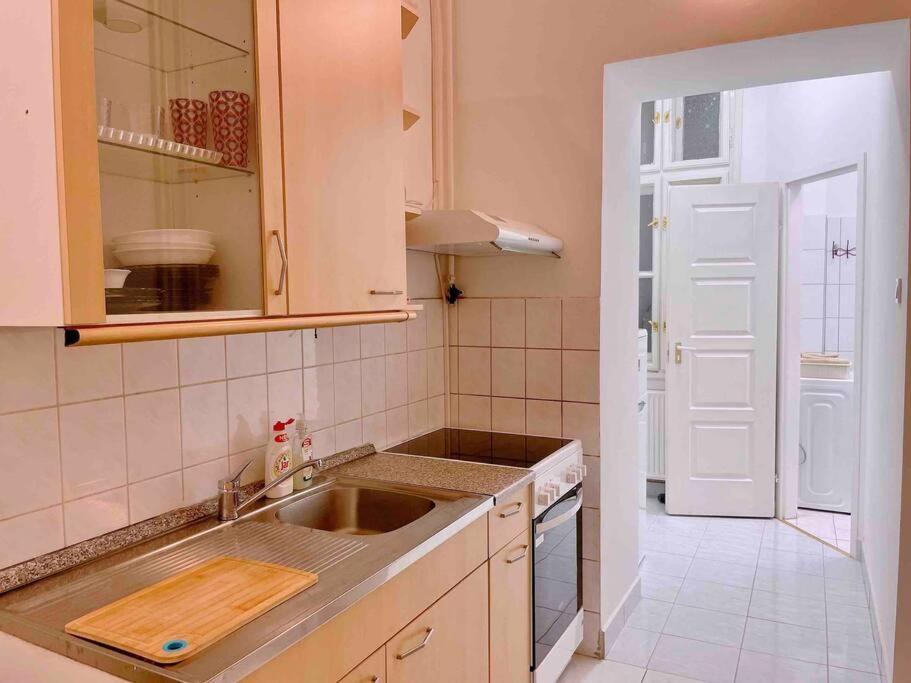 C Downtown Cozy Family Loft Διαμέρισμα Βουδαπέστη Εξωτερικό φωτογραφία